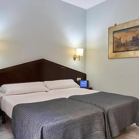 Hotel Porcel Navas 3*