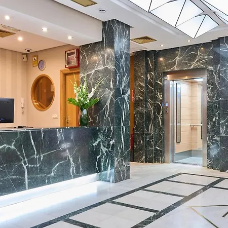 Hotel Porcel Navas 3*