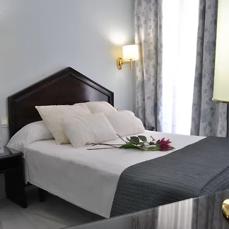 Hotel Porcel Navas Granada