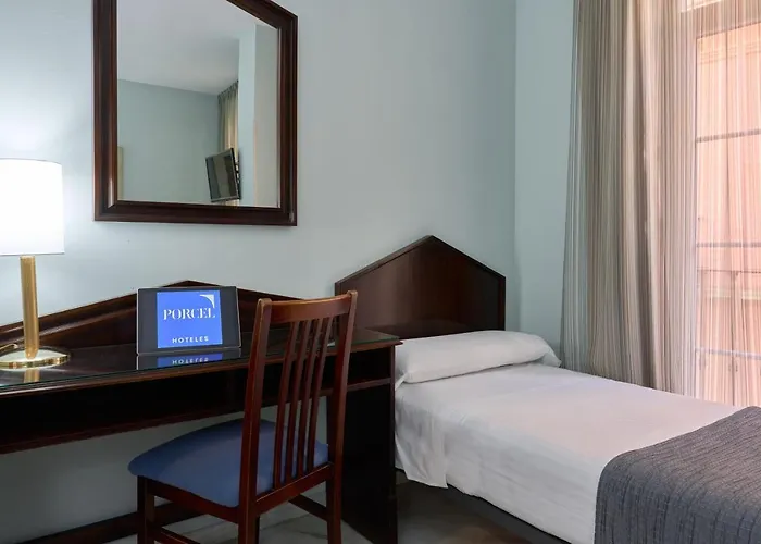 Hotel Porcel Navas Granada