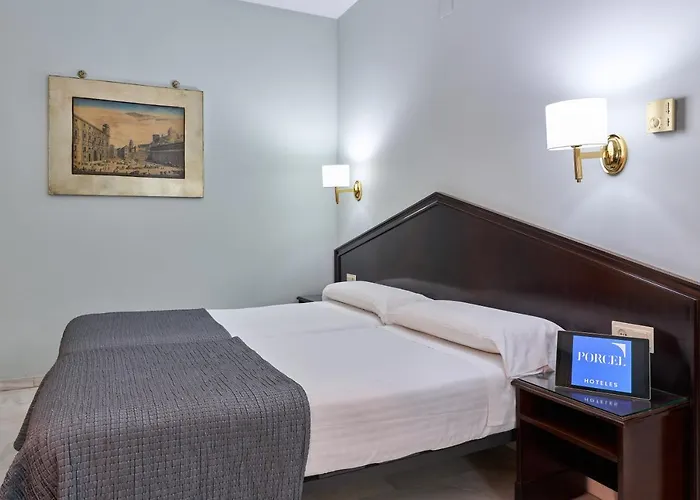 Porcel Navas 3* Granada